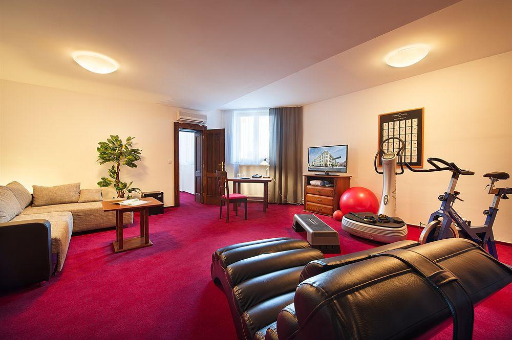 Brioni Suites Ostrava Exterior photo